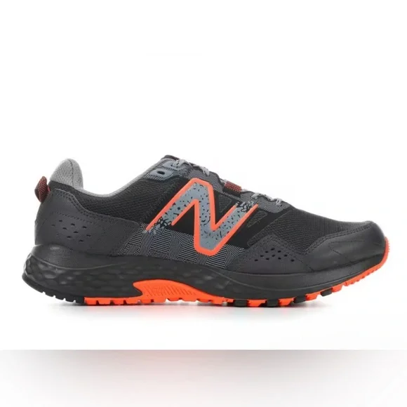 NWOT New Balance Men's Sneakers - Black and Orange